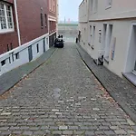 דירה Am Rhein Ganze Netflix Internet 1000 Mbits, Free Parking *