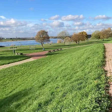 Am Rhein Ganze Netflix Internet 1000 Mbits, Free Parking Apartament