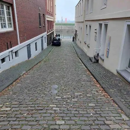 Apartment Toll Am Rhein Netflix Internet 1000 Mbits, Free Parking *